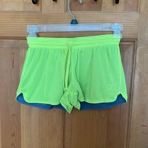 Athlete shorts